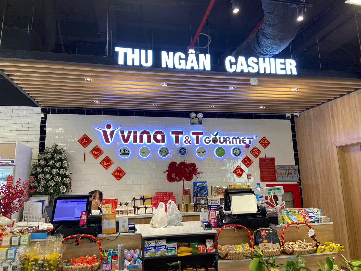CHỮ NỔI T&T VINA GOURMET